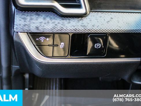 Used 2024 Kia Sportage LX image 29