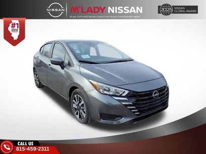 New 2025 Nissan Versa SV w/ Trunk Package