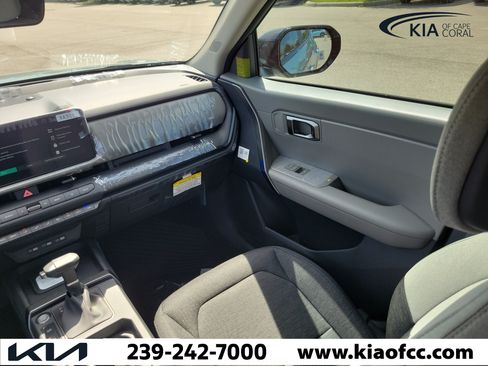 New 2027 Kia Seltos S FWD image 16