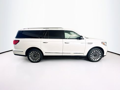 Used 2019 Lincoln Navigator L Reserve image 10