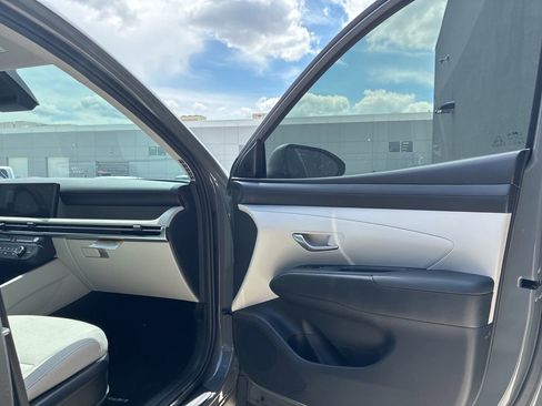 New 2026 Hyundai Tucson SE FWD image 9