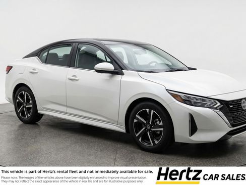 Used 2025 Nissan Sentra SV FWD image 1