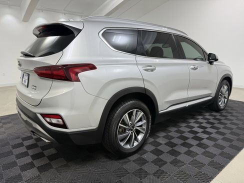 Used 2019 Hyundai Santa Fe Limited image 7