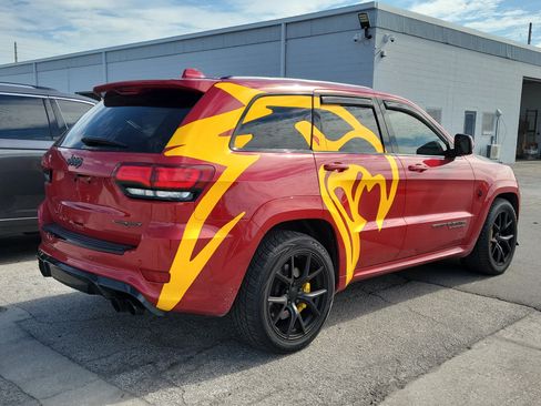 Used 2018 Jeep Grand Cherokee Trackhawk AWD/4WD image 6