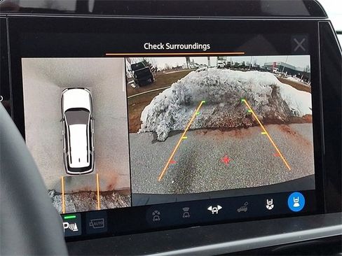 New 2026 Subaru Outback Touring image 4