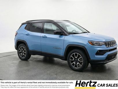 Used 2025 Jeep Compass Trailhawk