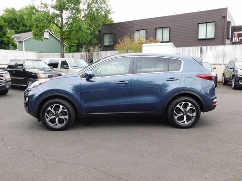Used 2021 Kia Sportage LX AWD/4WD image 21