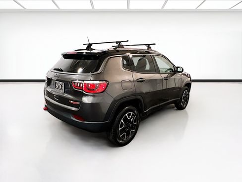 Used 2019 Jeep Compass Trailhawk AWD/4WD image 4
