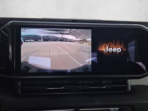 New 2026 Jeep Gladiator Sport AWD/4WD image 13