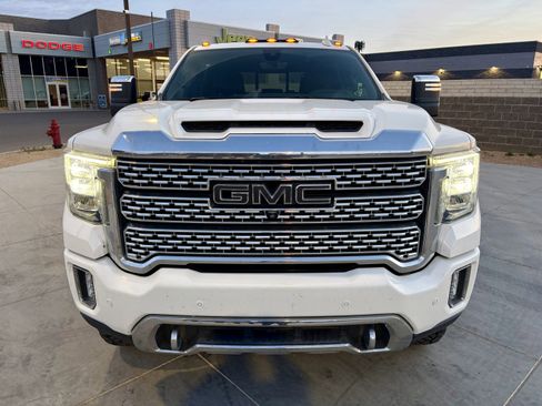 Used 2020 GMC Sierra 3500 Denali w/ Denali Ultimate Package image 8