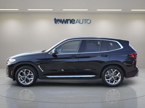 Used 2023 BMW X3 xDrive30i w/ Convenience Package AWD/4WD image 2