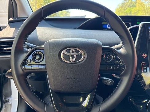Used 2021 Toyota Prius Prime XLE w/ Carpet Mat Package (TMS) image 20