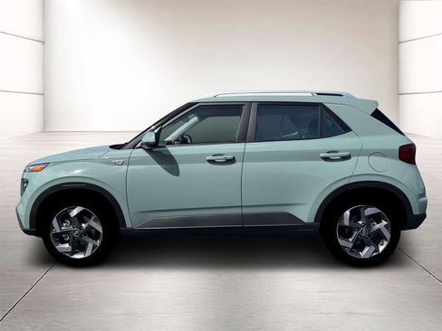 New 2026 Hyundai Venue SEL image 3