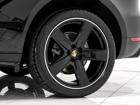 Used 2020 Porsche Macan S image 57