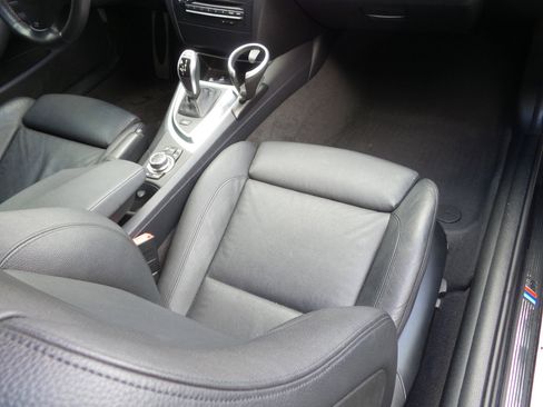 Used 2011 BMW 135i Coupe image 35