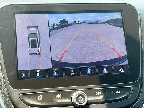 Used 2021 Chevrolet Equinox Premier AWD/4WD image 14