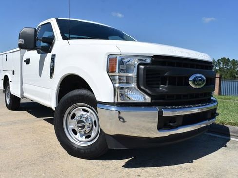 Used 2022 Ford F250 XL w/ Power Equipment Group image 1