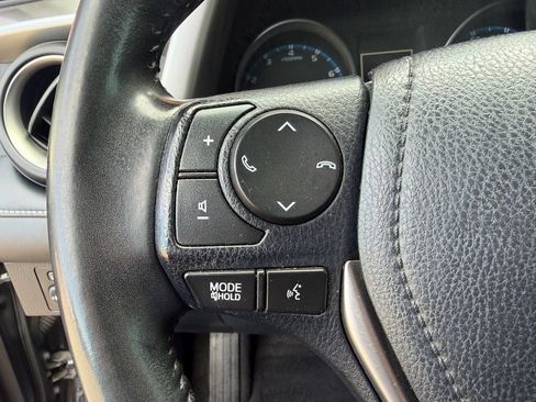 Used 2018 Toyota RAV4 XLE AWD/4WD image 34