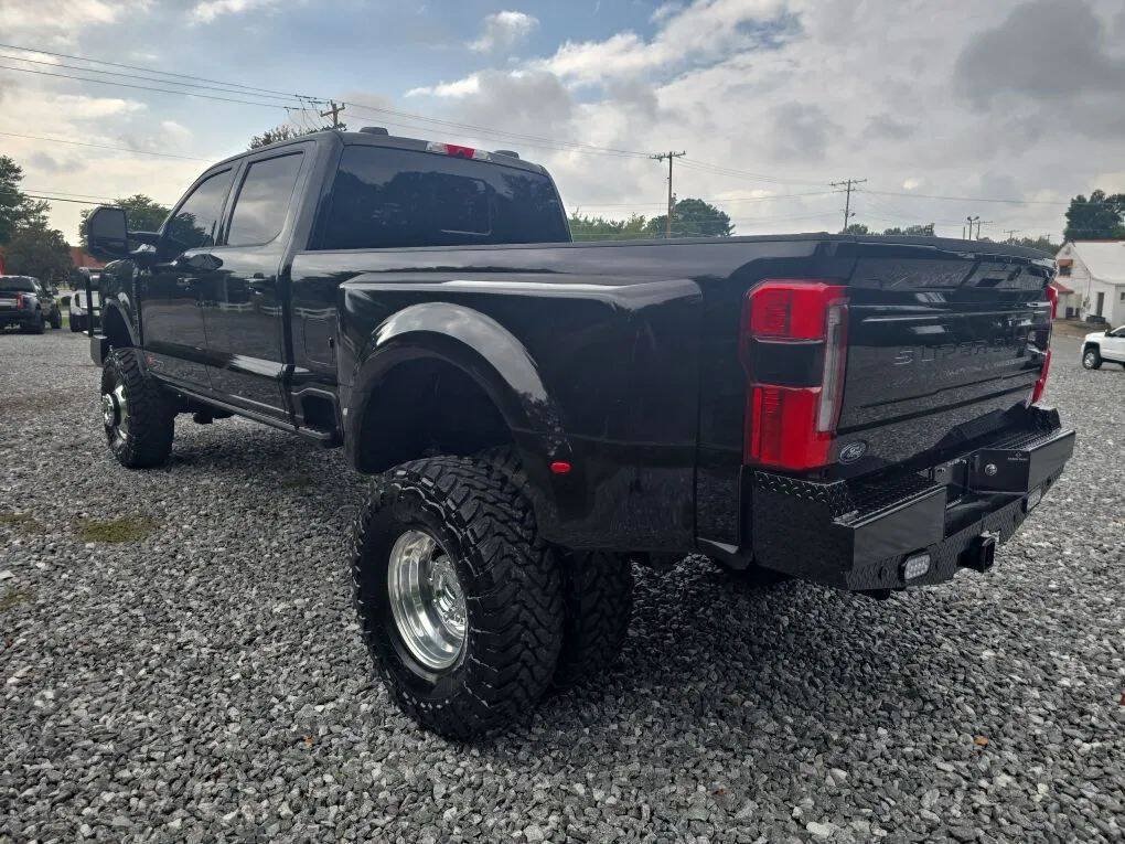 Used 2026 Ford F350 Platinum AWD/4WD image 5
