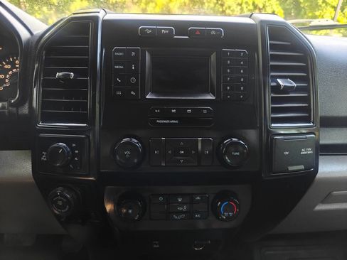 Used 2019 Ford F150 XL w/ Equipment Group 101A Mid AWD/4WD image 13
