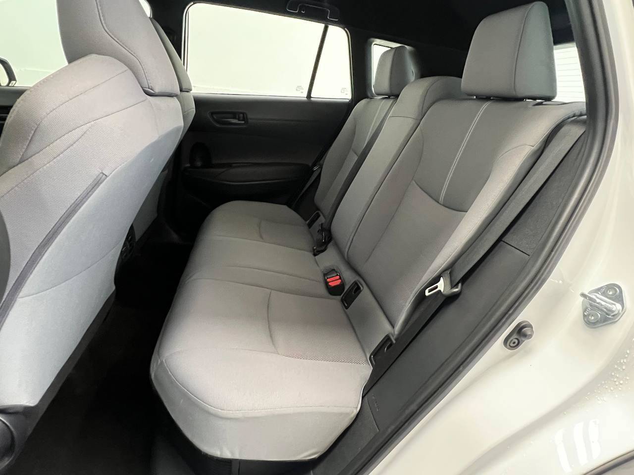 Used 2024 Toyota Corolla Cross AWD Hybrid image 10