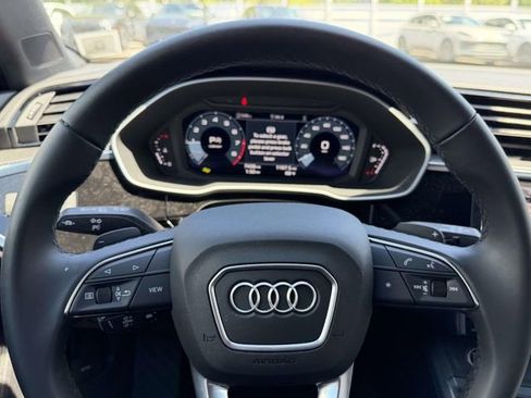Used 2025 Audi Q3 2.0T Premium w/ Convenience Package AWD/4WD image 30