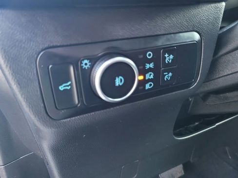 Certified 2022 Ford Escape SEL image 17