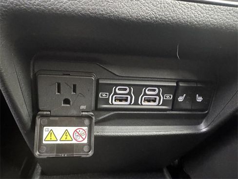 New 2025 Jeep Grand Cherokee Limited image 13