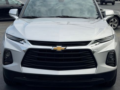 Used 2022 Chevrolet Blazer LT image 2