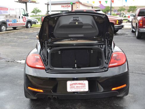 Used 2015 Volkswagen Beetle 1.8T FWD image 7