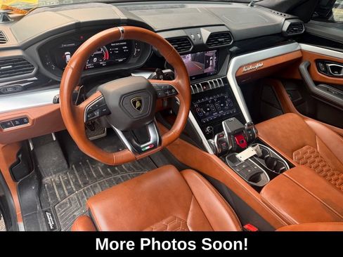 Used 2019 Lamborghini Urus AWD/4WD image 5