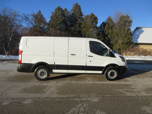 Used 2019 Ford Transit 150 130 Low Roof image 6