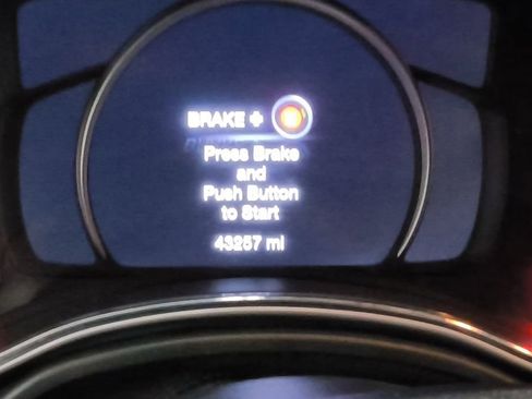 Used 2021 Jeep Grand Cherokee SRT AWD/4WD image 17