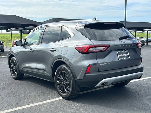 Used 2024 Ford Escape Active image 6