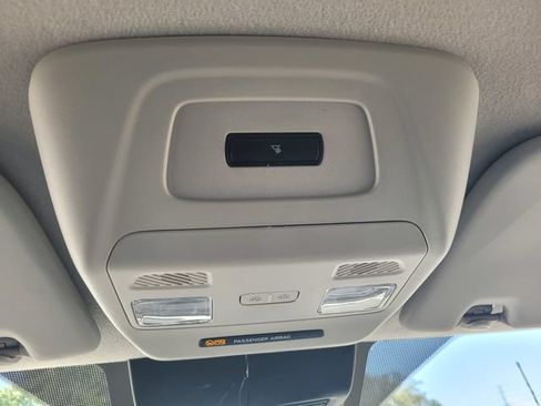 Certified 2025 Ford Transit 250 Low Roof w/ Exterior Upgrade Package RWD image 20
