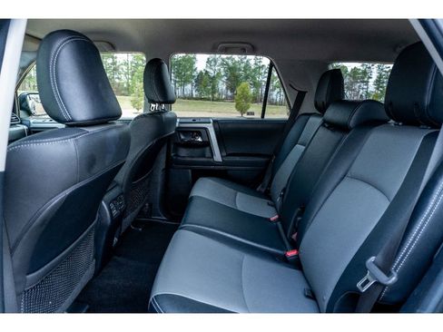 Used 2024 Toyota 4Runner SR5 Premium image 13