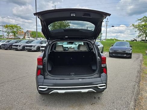 Used 2021 Kia Seltos EX AWD/4WD image 5