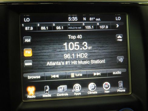 Used 2017 Jeep Grand Cherokee Limited AWD/4WD image 36