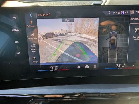 Used 2024 BMW X1 xDrive28i w/ Convenience Package image 17