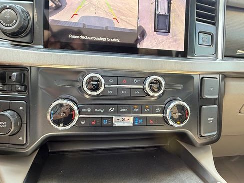 Used 2026 Ford F450 Platinum w/ Platinum Plus Package AWD/4WD image 24