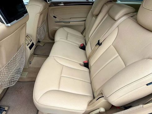 Used 2012 Mercedes-Benz GL 450 4MATIC image 14