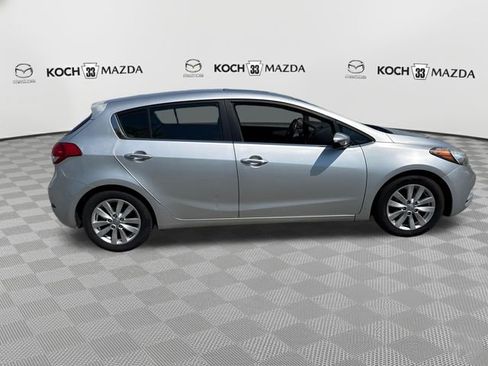 Used 2015 Kia Forte EX w/ EX Premium Package FWD image 8