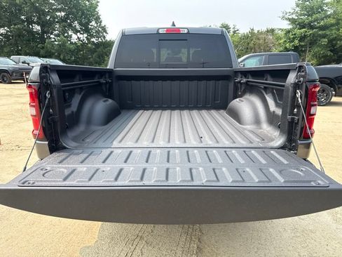 New 2026 RAM 1500 Big Horn AWD/4WD image 23