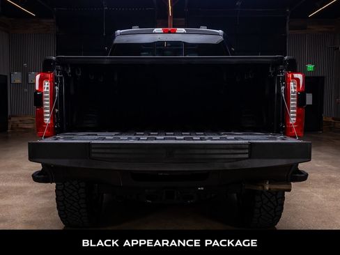 Used 2024 Ford F250 Lariat w/ Lariat Ultimate Package AWD/4WD image 9