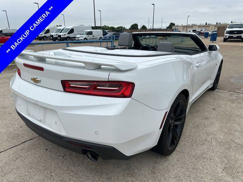 Used 2017 Chevrolet Camaro LT RWD image 7