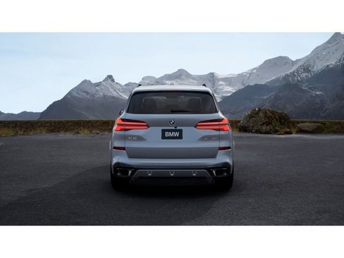New 2026 BMW X5 sDrive40i RWD image 5