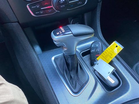 Used 2015 Dodge Charger R/T w/ Plus Group RWD image 45