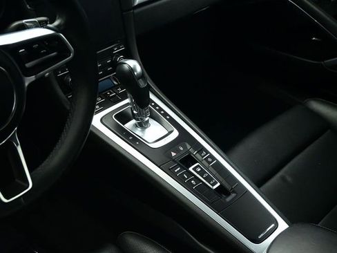 Used 2017 Porsche 911 Carrera image 39