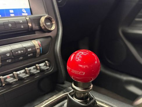 Used 2016 Ford Mustang Shelby GT350 w/ Track Package image 26