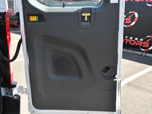 Used 2023 Ford Transit 350 XLT RWD image 36